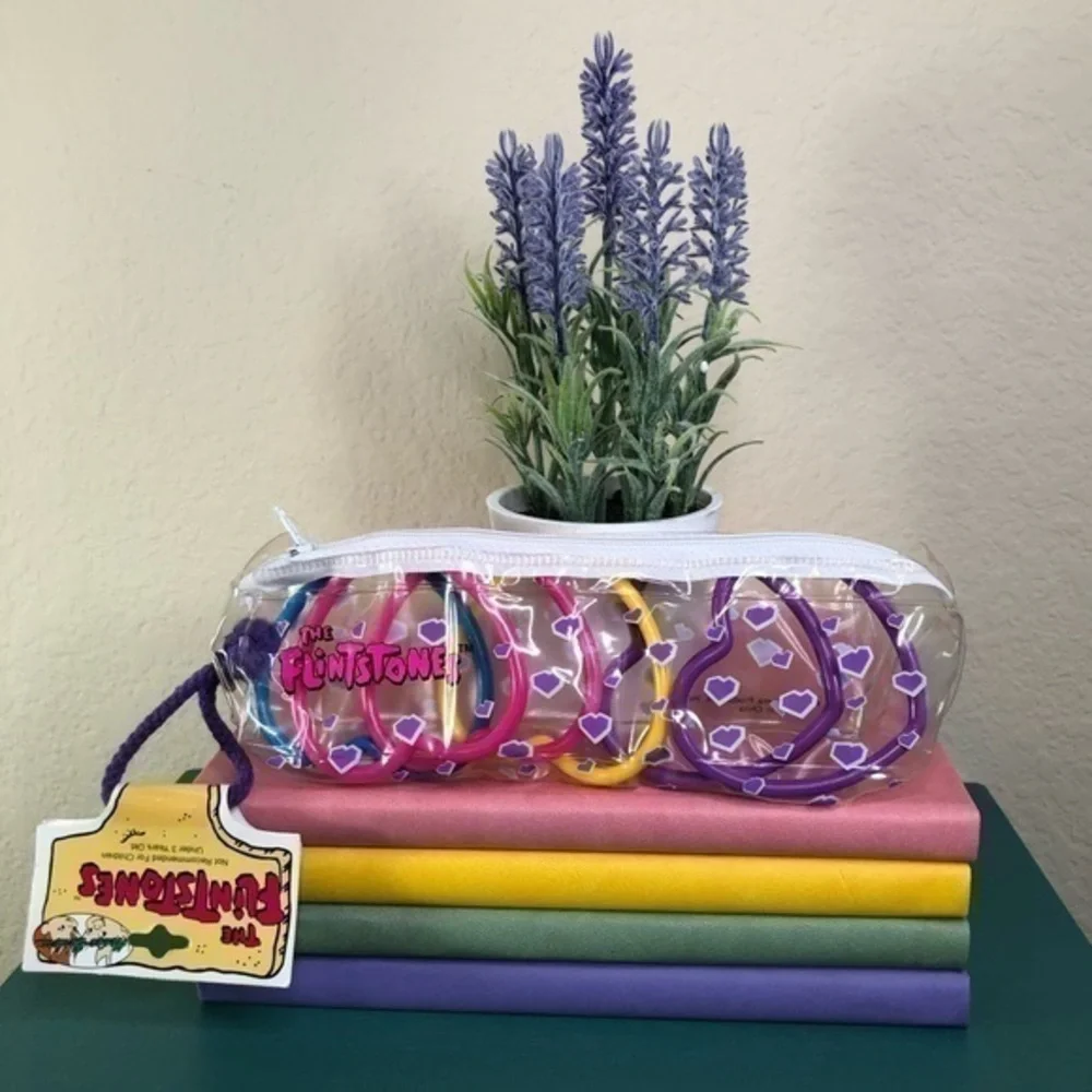 The Flintstones Heart Bracelet Set In Zipper Case Purple Pink Blue Vintage